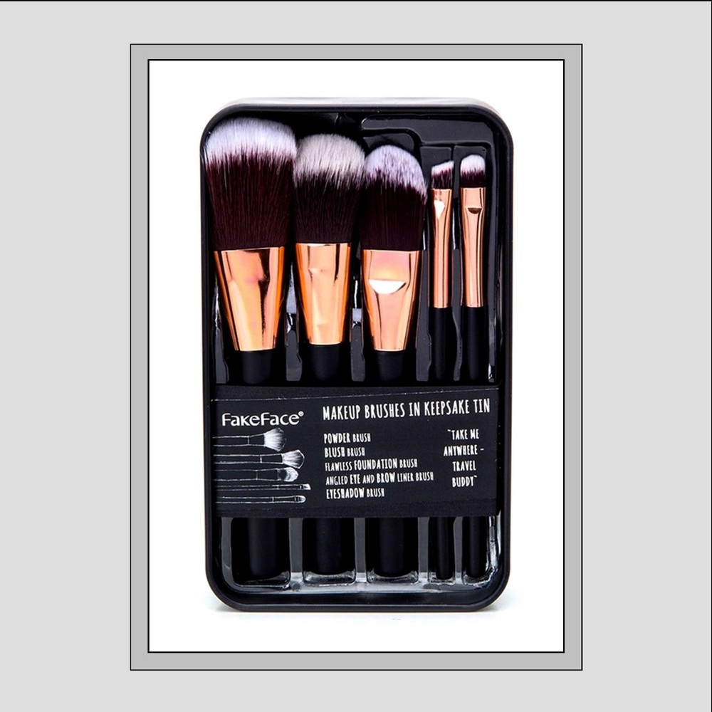 Make-Up Brushes in Keepsake Tin